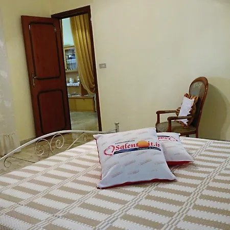 Casa Vacanza Lella Casa de Férias *